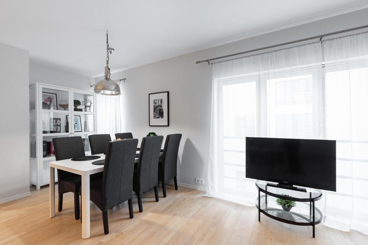 Airhome - Black&White Tallinn Exterior photo